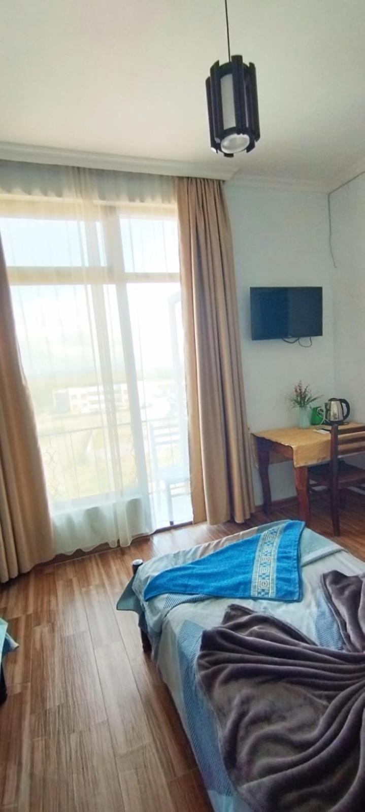 Hotel Twins Anna Кобулеті Екстер'єр фото